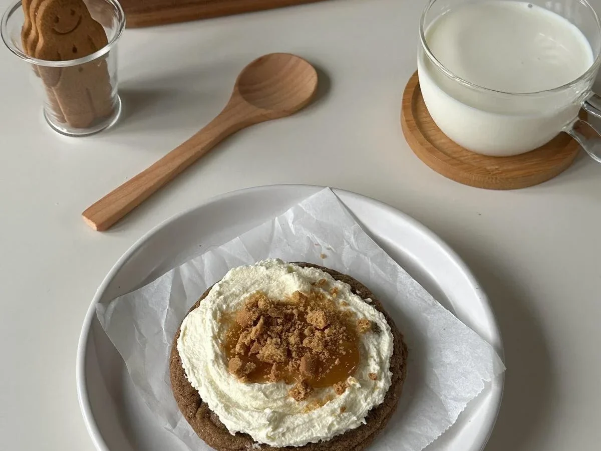gingerbread cheesecake cookies