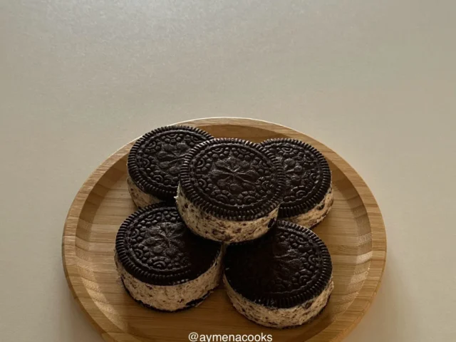 oreo ice cream sandwich