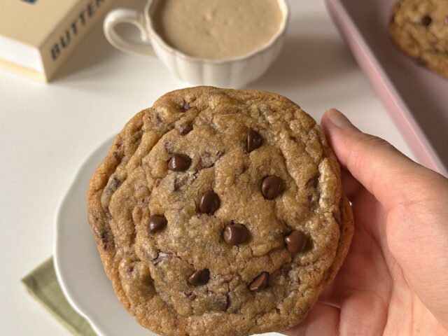 eggless chocolate chip cookies