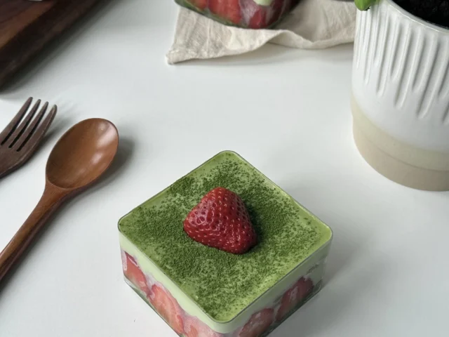 matcha tiramisu