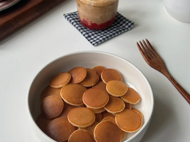 mini pancakes